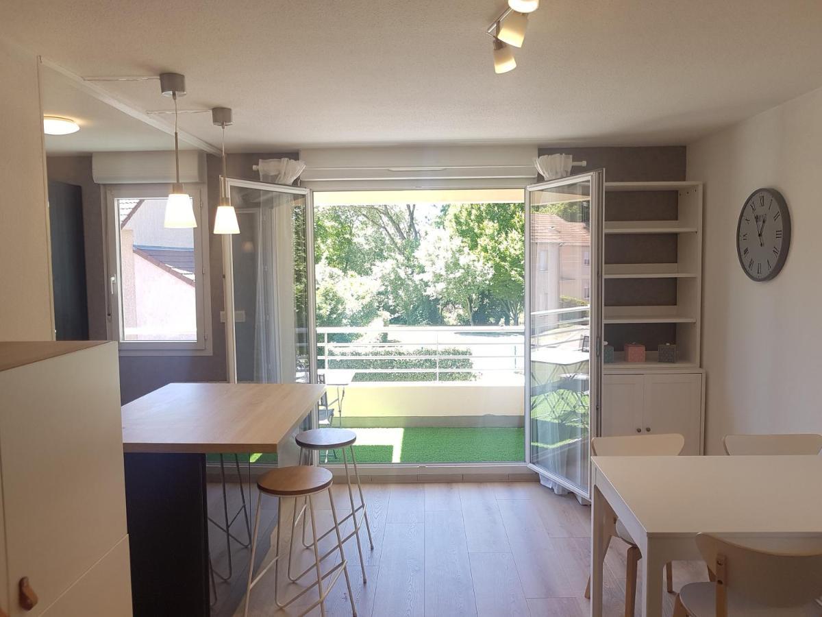 Beaune Appartement Avec Parking Et Wifi Gratuit Exterior photo