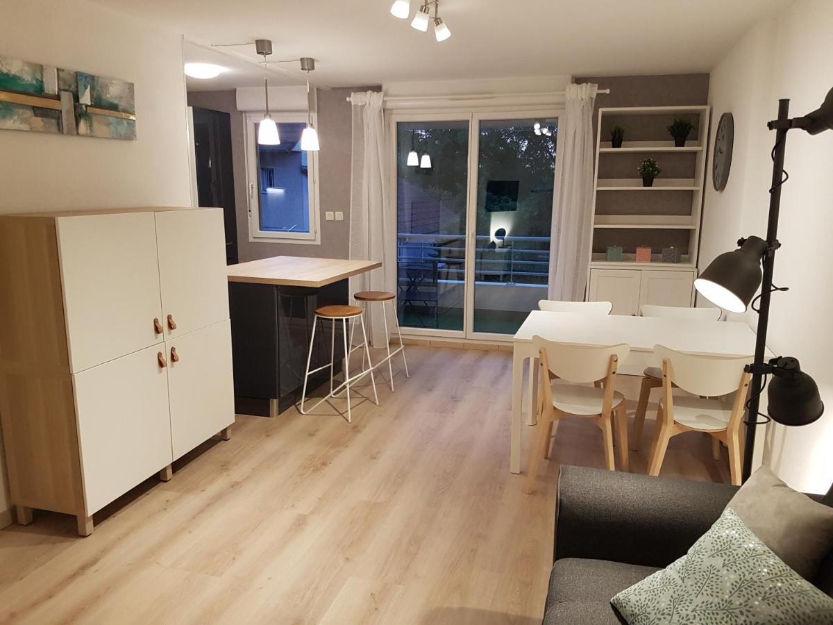 Beaune Appartement Avec Parking Et Wifi Gratuit Exterior photo