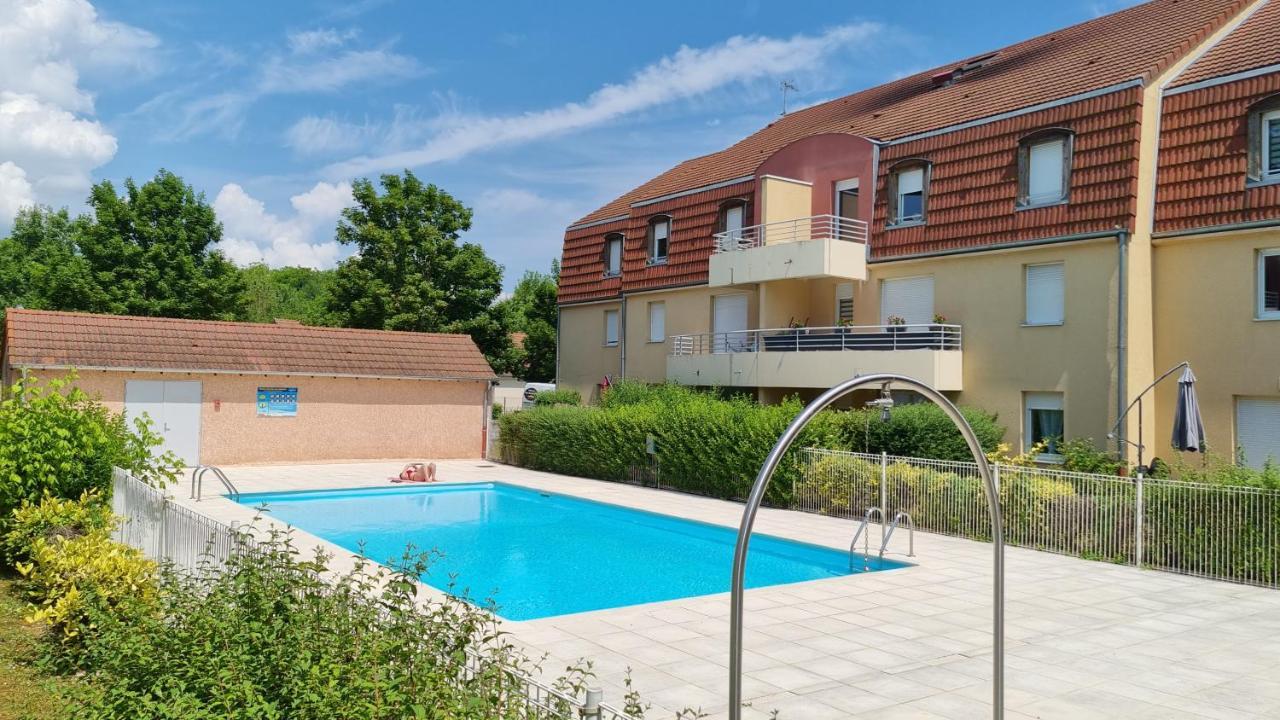 Beaune Appartement Avec Parking Et Wifi Gratuit Exterior photo